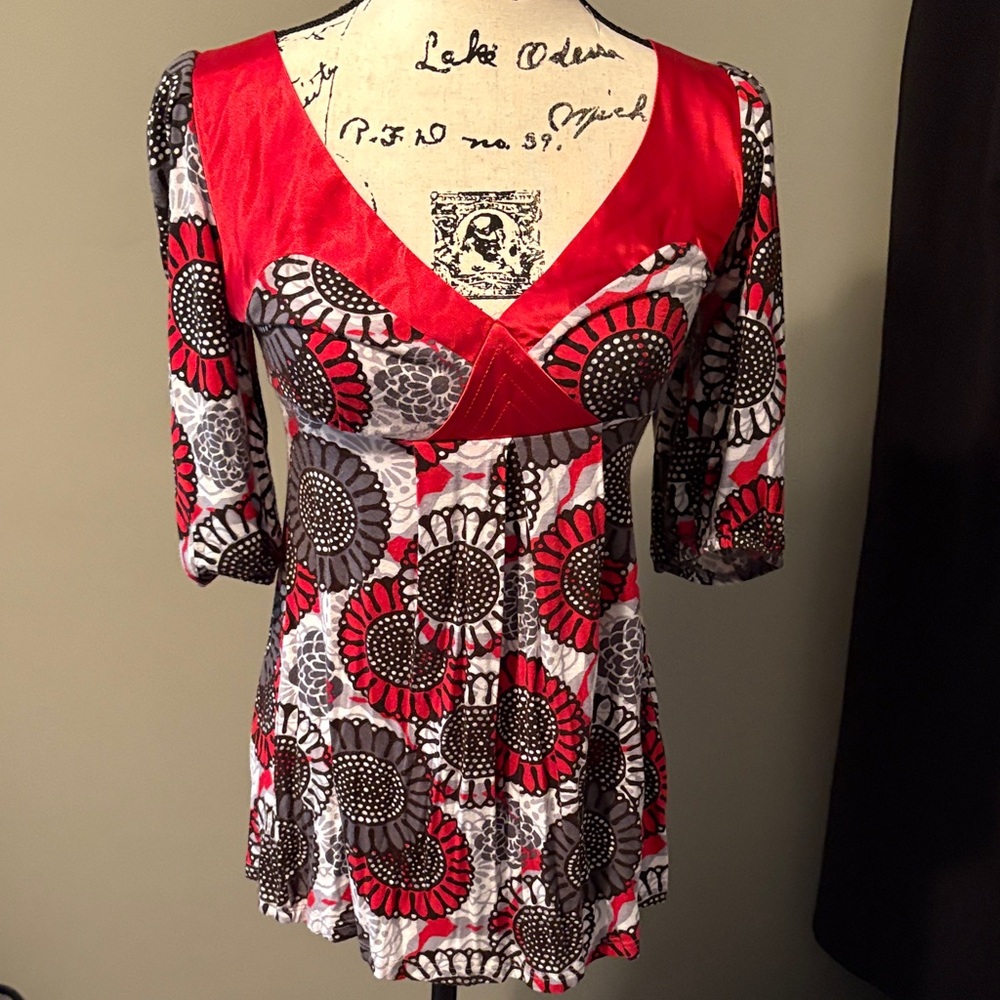 Arden B.  Floral Top